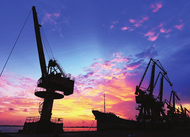 欧亚经贸合作产业园： 开辟“一带一路”海陆大通道